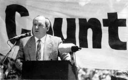 Alan Jones addressing a rally